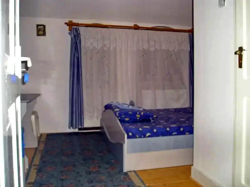 Rășinari Cazare | Motel (K0598-14) Imaginea poate fi supusă drepturilor de autor. Se recomandă contactarea titularului drepturilor.