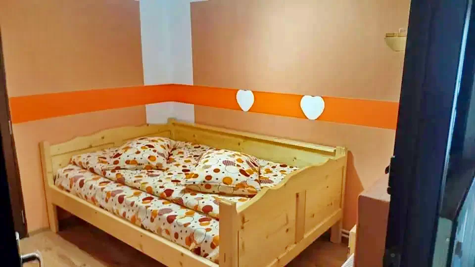 Lepus Szállás | Üdülőfalu (K1127-18) A kép szerzői jogvédelem alatt állhat. Javasolt a kapcsolatfelvétel a jog tulajdonossal.