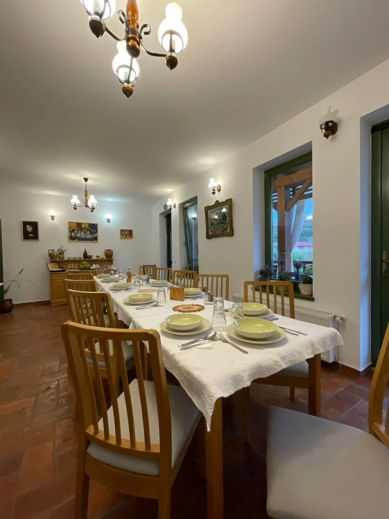 Szék Szállás | Motel (K1538-3) A kép szerzői jogvédelem alatt állhat. Javasolt a kapcsolatfelvétel a jog tulajdonossal.