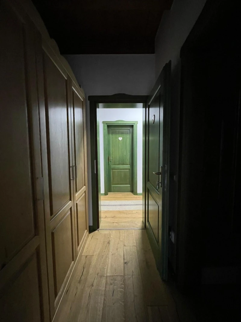 Sic Cazare | Motel (K1538-22) Imaginea poate fi supusă drepturilor de autor. Se recomandă contactarea titularului drepturilor.