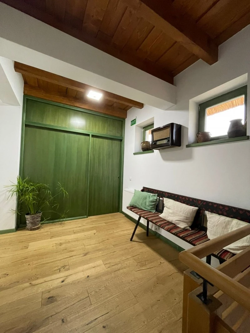 Szék Szállás | Motel (K1538-49) A kép szerzői jogvédelem alatt állhat. Javasolt a kapcsolatfelvétel a jog tulajdonossal.