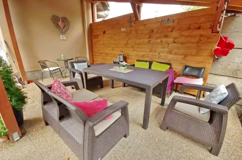 Jula Cazare | Cabană (K0005-4) Imaginea poate fi supusă drepturilor de autor. Se recomandă contactarea titularului drepturilor.