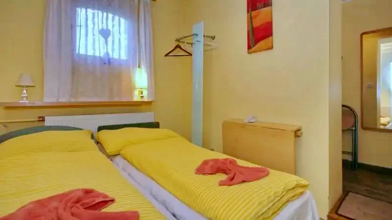 Cazare Gyula / Leila Apartman. Imaginea poate fi supusă drepturilor de autor. Se recomandă contactarea titularului drepturilor.