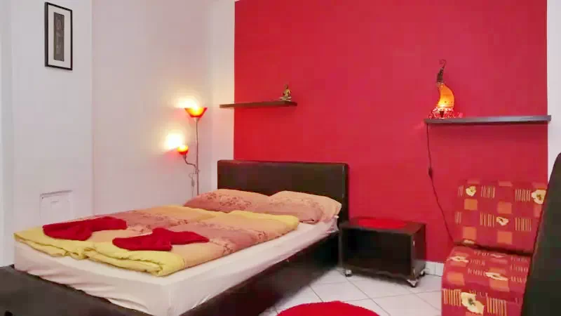 Jula Cazare | Cabană (K0005-10) Imaginea poate fi supusă drepturilor de autor. Se recomandă contactarea titularului drepturilor.