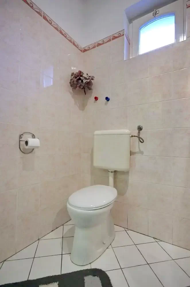 Cazare Gyula / Leila Apartman. Imaginea poate fi supusă drepturilor de autor. Se recomandă contactarea titularului drepturilor.