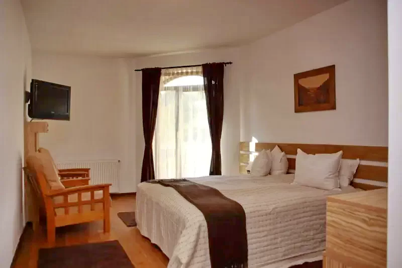 Katrosa Szállás | Motel (K0482-17) A kép szerzői jogvédelem alatt állhat. Javasolt a kapcsolatfelvétel a jog tulajdonossal.