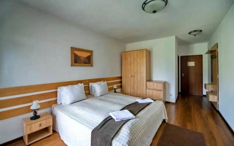 Cătrușa Cazare | Motel (K0482-20) Imaginea poate fi supusă drepturilor de autor. Se recomandă contactarea titularului drepturilor.