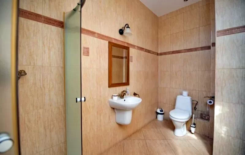 Cătrușa Cazare | Motel (K0482-31) Imaginea poate fi supusă drepturilor de autor. Se recomandă contactarea titularului drepturilor.