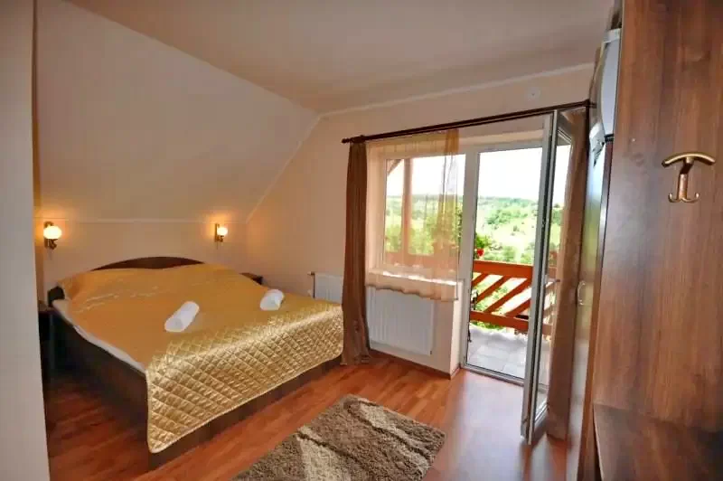 Tibod Cazare | Camping / Popas turistic (K0636-13) Imaginea poate fi supusă drepturilor de autor. Se recomandă contactarea titularului drepturilor.