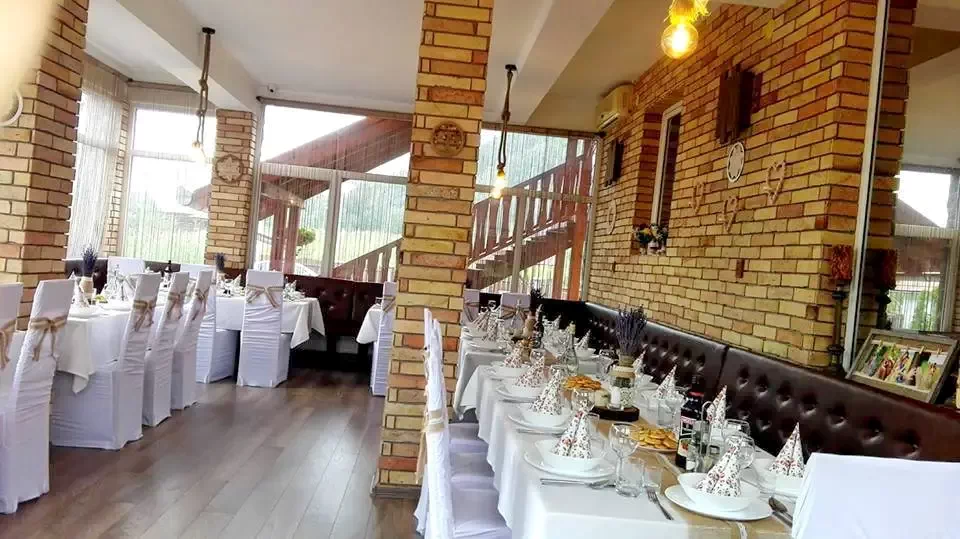 Tibód Szállás | Villa (K0636-19) A kép szerzői jogvédelem alatt állhat. Javasolt a kapcsolatfelvétel a jog tulajdonossal. Tibód Szállás | Villa (K0636-19) A kép szerzői jogvédelem alatt állhat. Javasolt a kapcsolatfelvétel a jog tulajdonossal.