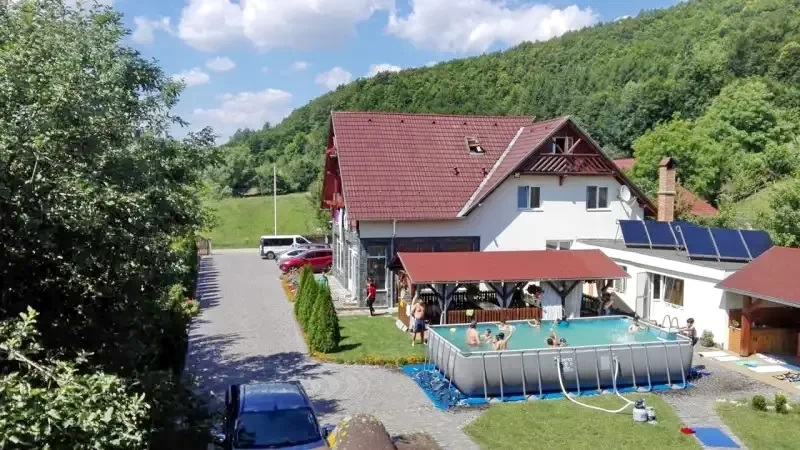 Tibód Szállás | Kemping / turistapihenő (K0636-64) A kép szerzői jogvédelem alatt állhat. Javasolt a kapcsolatfelvétel a jog tulajdonossal.