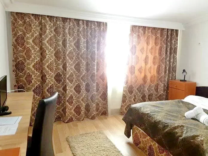 Gyulafehérvár Szállás | Turisztikai villa (K1182-13) A kép szerzői jogvédelem alatt állhat. Javasolt a kapcsolatfelvétel a jog tulajdonossal.