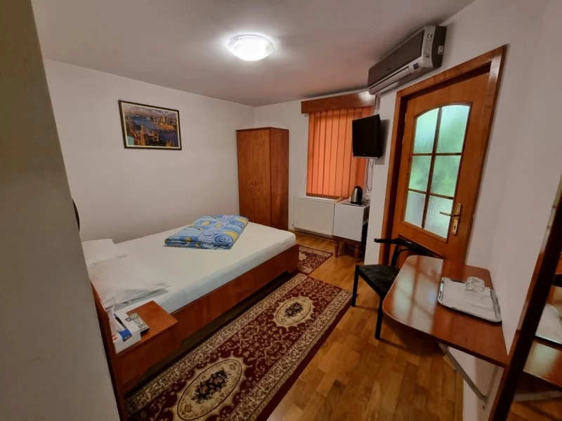 Cazare Sighetu Marmației - Hotel Buti*** | Máramarossziget - Buti Hotel***. Imaginea poate fi supusă drepturilor de autor. Se recomandă contactarea titularului drepturilor.