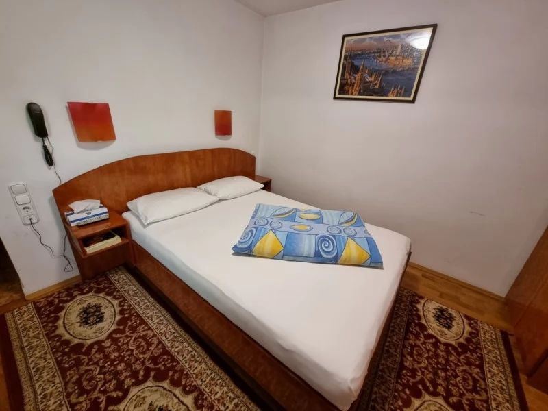 Cazare Sighetu Marmației - Hotel Buti*** | Máramarossziget - Buti Hotel***. Imaginea poate fi supusă drepturilor de autor. Se recomandă contactarea titularului drepturilor.