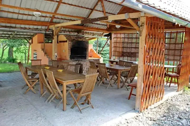 Bazna Cazare | Motel (K1172-23) Imaginea poate fi supusă drepturilor de autor. Se recomandă contactarea titularului drepturilor.