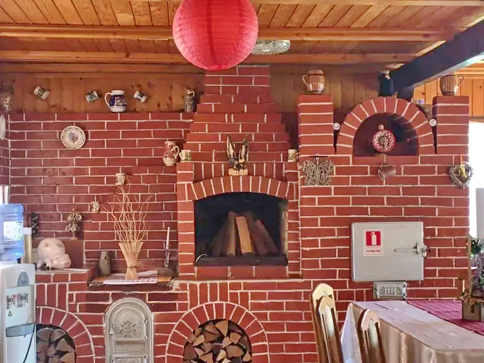 Bazna Cazare | Motel (K1172-24) Imaginea poate fi supusă drepturilor de autor. Se recomandă contactarea titularului drepturilor.