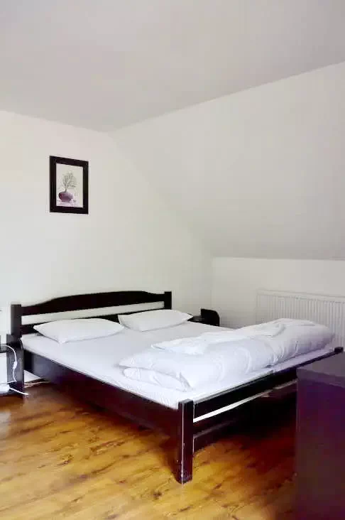 Vármező Szállás | Üdülőfalu (K0992-24) A kép szerzői jogvédelem alatt állhat. Javasolt a kapcsolatfelvétel a jog tulajdonossal.