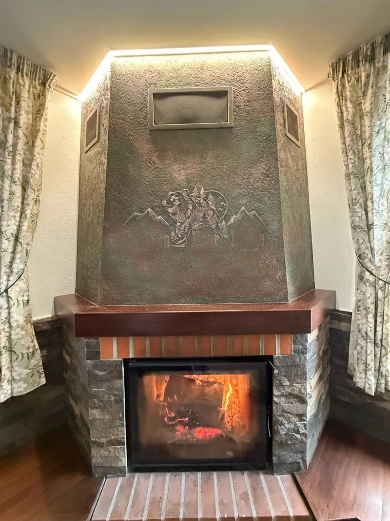 Sub Cetate Cazare | Sat de vacanță (K0629-3) Imaginea poate fi supusă drepturilor de autor. Se recomandă contactarea titularului drepturilor.