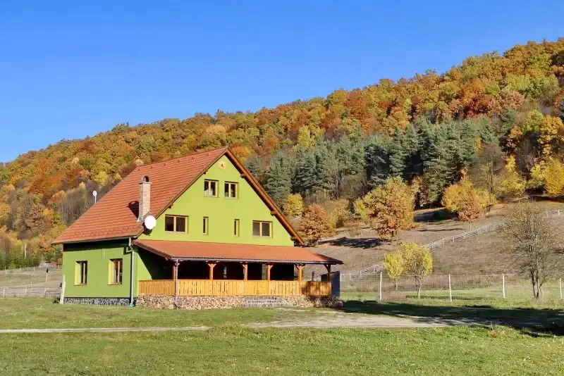 Sub Cetate Cazare | Sat de vacanță (K0629-46) Imaginea poate fi supusă drepturilor de autor. Se recomandă contactarea titularului drepturilor.