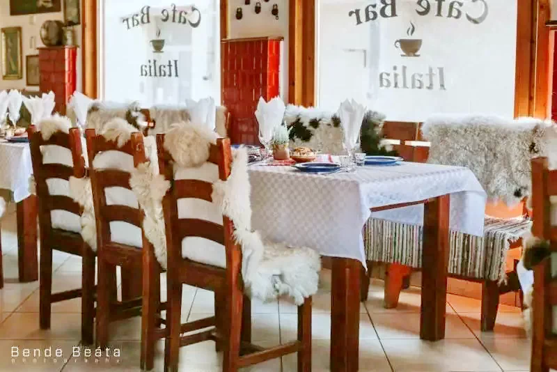 Kovászna Szállás | Motel (K1365-15) A kép szerzői jogvédelem alatt állhat. Javasolt a kapcsolatfelvétel a jog tulajdonossal.