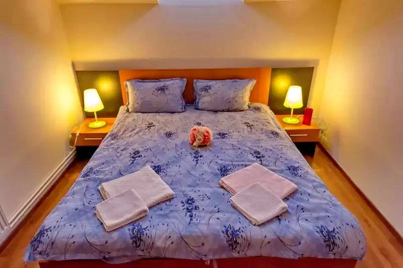 Covasna Cazare | Motel (K1365-23) Imaginea poate fi supusă drepturilor de autor. Se recomandă contactarea titularului drepturilor.