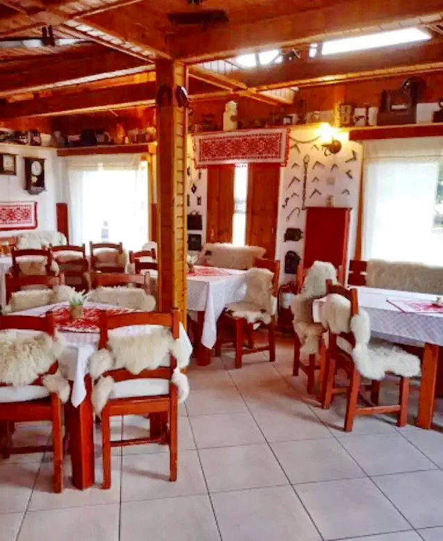 Kovászna Szállás | Motel (K1365-26) A kép szerzői jogvédelem alatt állhat. Javasolt a kapcsolatfelvétel a jog tulajdonossal.