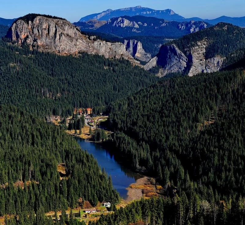 Gheorgheni Cazare | Pensiune (K0374-16) Imaginea poate fi supusă drepturilor de autor. Se recomandă contactarea titularului drepturilor.