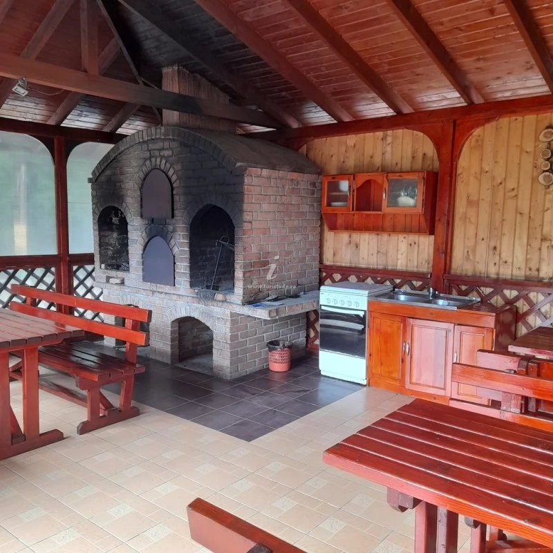 Lacu Roșu Cazare | Motel (K0922-4) Imaginea poate fi supusă drepturilor de autor. Se recomandă contactarea titularului drepturilor.