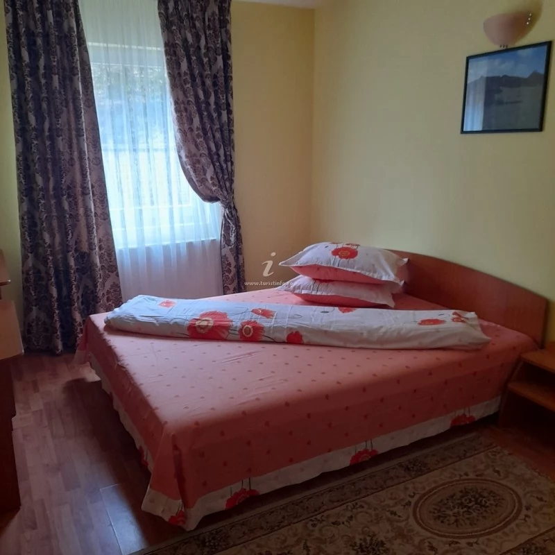 Gyilkostó Szállás | Motel (K0922-8) A kép szerzői jogvédelem alatt állhat. Javasolt a kapcsolatfelvétel a jog tulajdonossal.