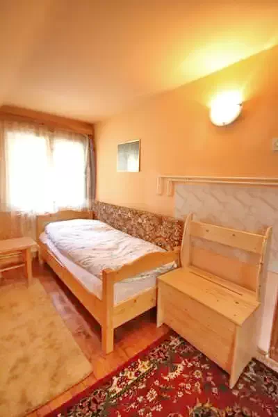 Borszék Szállás | Motel (K0049-5) A kép szerzői jogvédelem alatt állhat. Javasolt a kapcsolatfelvétel a jog tulajdonossal.