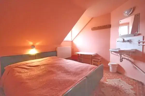 Borsec Cazare | Motel (K0049-9) Imaginea poate fi supusă drepturilor de autor. Se recomandă contactarea titularului drepturilor.