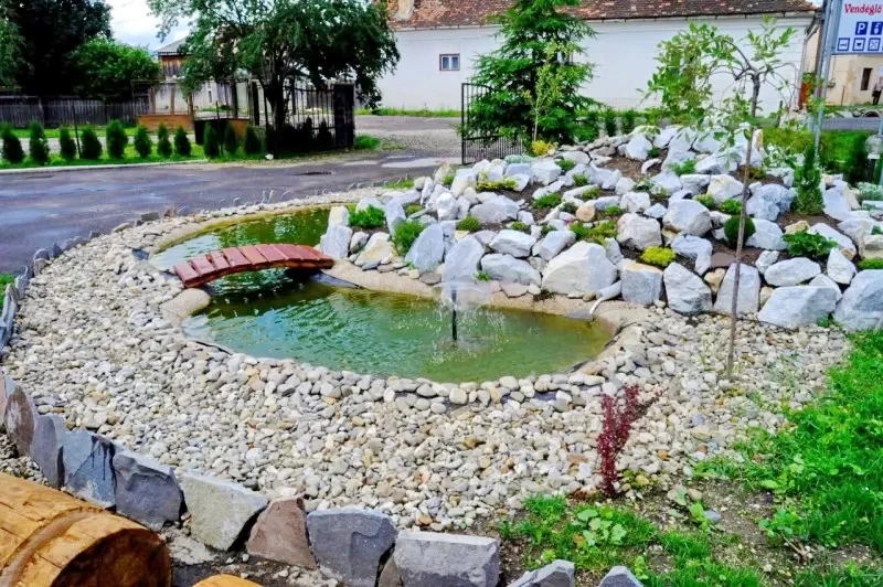 Cazare Lăzarea - Pensiune Castel*** | Gyergyószárhegy - Kastély Panzió***. Imaginea poate fi supusă drepturilor de autor. Se recomandă contactarea titularului drepturilor.