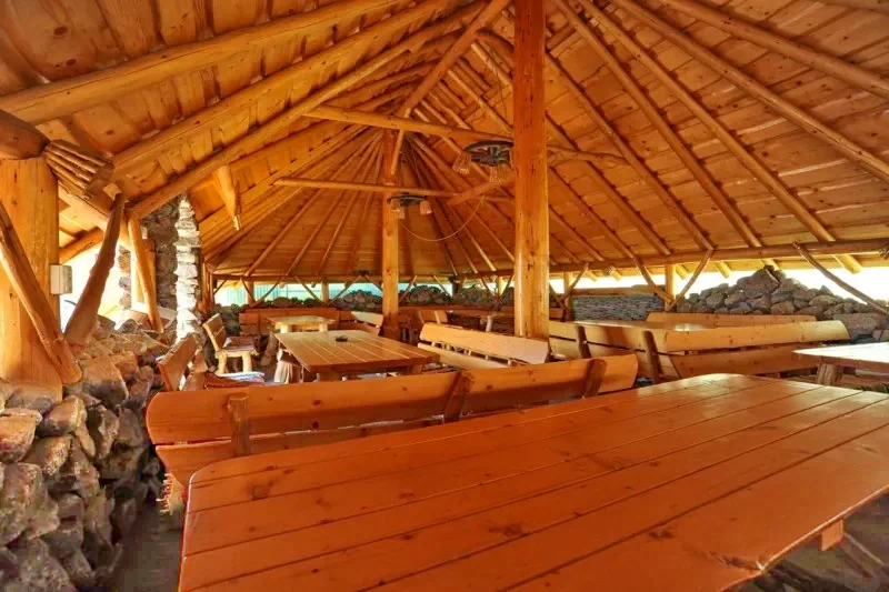 Gyergyószárhegy Szállás | Motel (K1074-40) A kép szerzői jogvédelem alatt állhat. Javasolt a kapcsolatfelvétel a jog tulajdonossal.