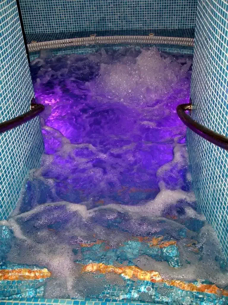  Cazare | Pensiune turistică (K0681-32) Imaginea poate fi supusă drepturilor de autor. Se recomandă contactarea titularului drepturilor.