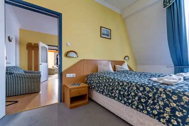 Mișcolț Cazare | Hotel*** (K0856-18) Imaginea poate fi supusă drepturilor de autor. Se recomandă contactarea titularului drepturilor.