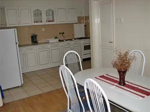 Hajdúszoboszló Szállás | Kulcsosház (K0795-4) A kép szerzői jogvédelem alatt állhat. Javasolt a kapcsolatfelvétel a jog tulajdonossal.