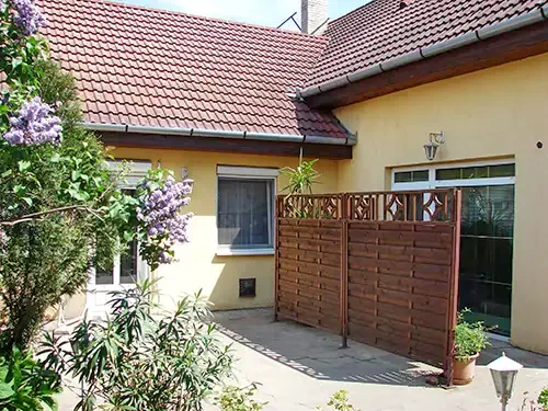 Hajdúszoboszló Szállás | Kulcsosház (K0795-14) A kép szerzői jogvédelem alatt állhat. Javasolt a kapcsolatfelvétel a jog tulajdonossal.