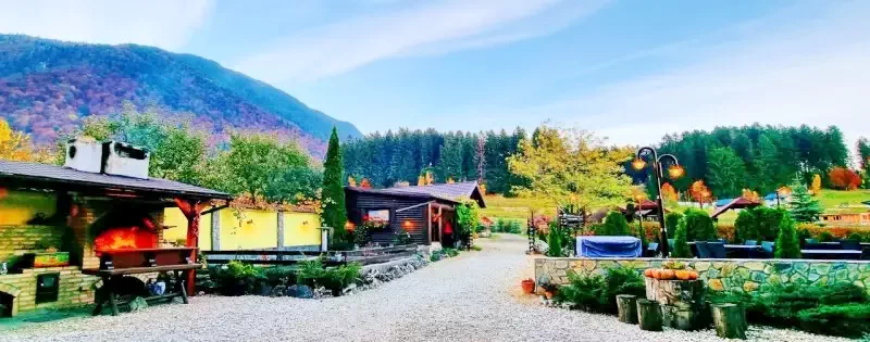 Zărnești Cazare | Motel (K1118-34) Imaginea poate fi supusă drepturilor de autor. Se recomandă contactarea titularului drepturilor.