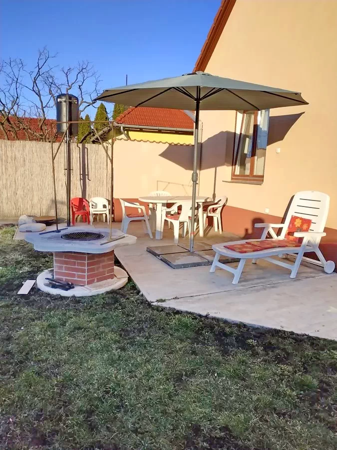 Cazare | Cabană (K0320-3) Imaginea poate fi supusă drepturilor de autor. Se recomandă contactarea titularului drepturilor. Cazare | Cabană (K0320-3) Imaginea poate fi supusă drepturilor de autor. Se recomandă contactarea titularului drepturilor.