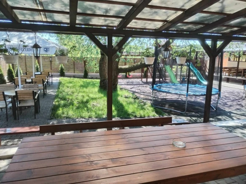 Miercurea Nirajului Cazare | Motel (K1014-25) Imaginea poate fi supusă drepturilor de autor. Se recomandă contactarea titularului drepturilor.