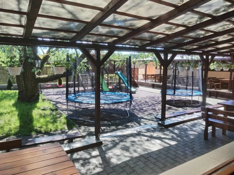 Miercurea Nirajului Cazare | Motel (K1014-38) Imaginea poate fi supusă drepturilor de autor. Se recomandă contactarea titularului drepturilor.