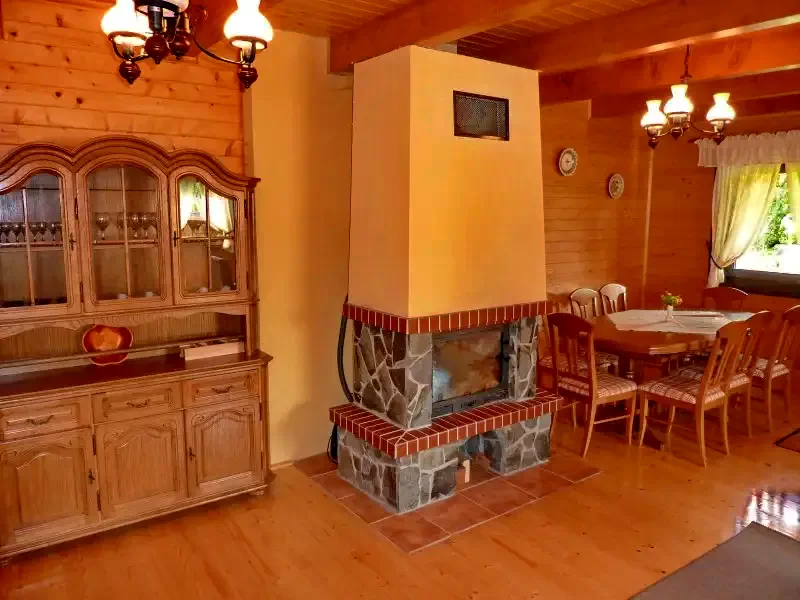 Sub Cetate Cazare | Cabană (K0716-10) Imaginea poate fi supusă drepturilor de autor. Se recomandă contactarea titularului drepturilor. Sub Cetate Cazare | Cabană (K0716-10) Imaginea poate fi supusă drepturilor de autor. Se recomandă contactarea titularului drepturilor.