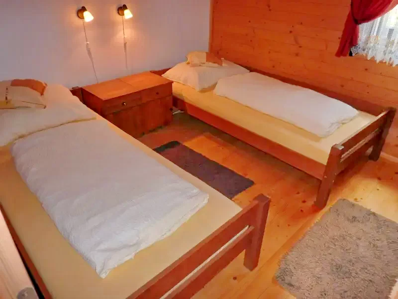 Sub Cetate Cazare | Cabană (K0716-30) Imaginea poate fi supusă drepturilor de autor. Se recomandă contactarea titularului drepturilor. Sub Cetate Cazare | Cabană (K0716-30) Imaginea poate fi supusă drepturilor de autor. Se recomandă contactarea titularului drepturilor.