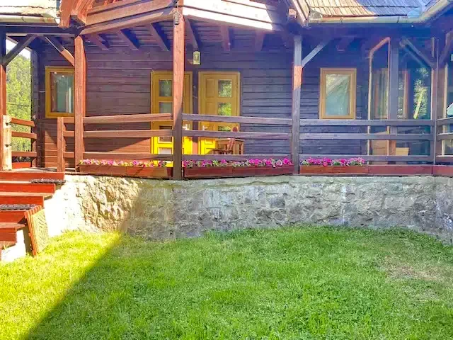 Băile Tușnad Cazare | Bungalow (K0046-13) Imaginea poate fi supusă drepturilor de autor. Se recomandă contactarea titularului drepturilor.