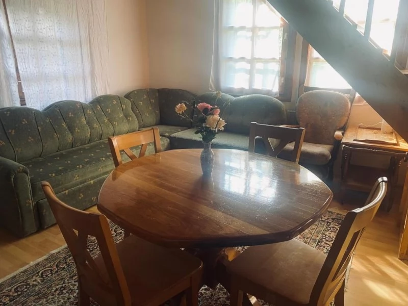 Tusnádfürdő Szállás | Apartman (K0046-36) A kép szerzői jogvédelem alatt állhat. Javasolt a kapcsolatfelvétel a jog tulajdonossal. Tusnádfürdő Szállás | Apartman (K0046-36) A kép szerzői jogvédelem alatt állhat. Javasolt a kapcsolatfelvétel a jog tulajdonossal.