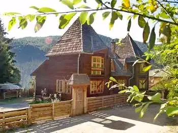 Băile Tușnad Cazare | Bungalow (K0046-43) Imaginea poate fi supusă drepturilor de autor. Se recomandă contactarea titularului drepturilor.