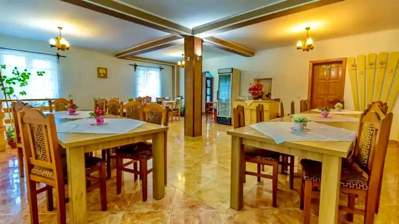 Felsőmoécs Szállás | Motel (K1382-1) A kép szerzői jogvédelem alatt állhat. Javasolt a kapcsolatfelvétel a jog tulajdonossal.