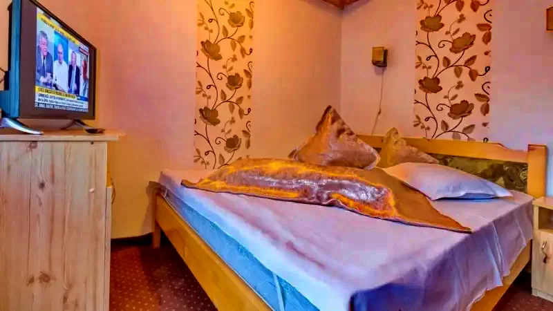 Moieciu de Sus Cazare | Motel (K1382-31) Imaginea poate fi supusă drepturilor de autor. Se recomandă contactarea titularului drepturilor.