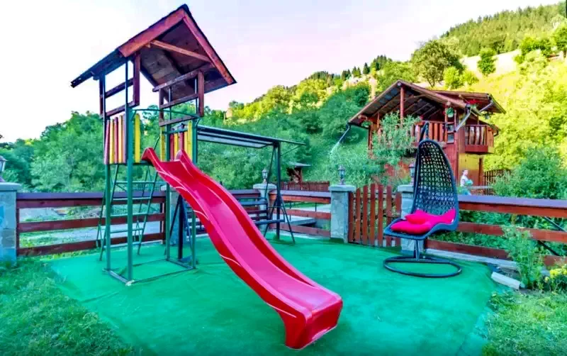 Felsőmoécs Szállás | Motel (K1382-33) A kép szerzői jogvédelem alatt állhat. Javasolt a kapcsolatfelvétel a jog tulajdonossal.