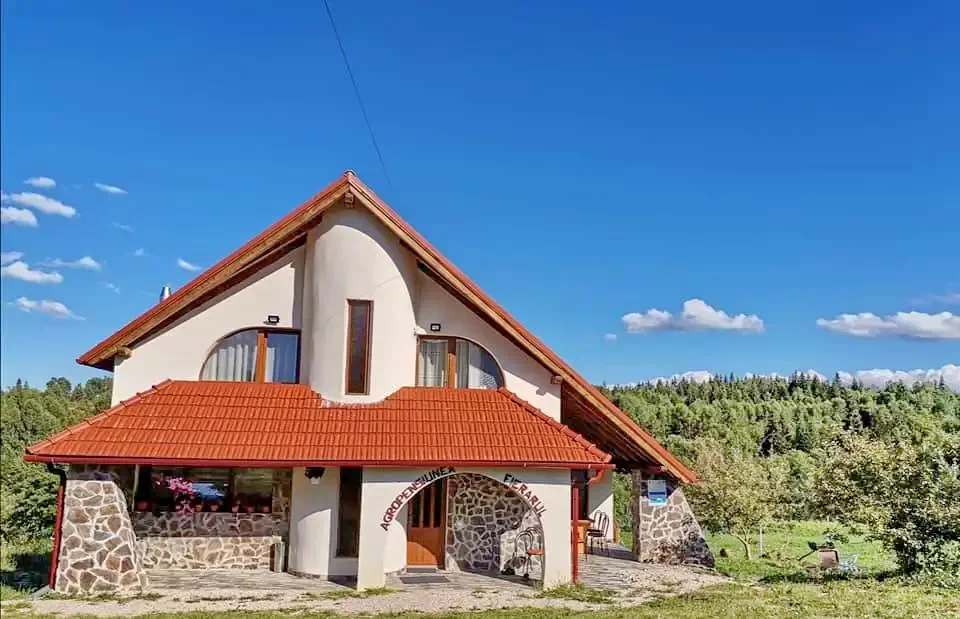 Beliș Cazare | Cabană (K0057-18) Imaginea poate fi supusă drepturilor de autor. Se recomandă contactarea titularului drepturilor. Beliș Cazare | Cabană (K0057-18) Imaginea poate fi supusă drepturilor de autor. Se recomandă contactarea titularului drepturilor.